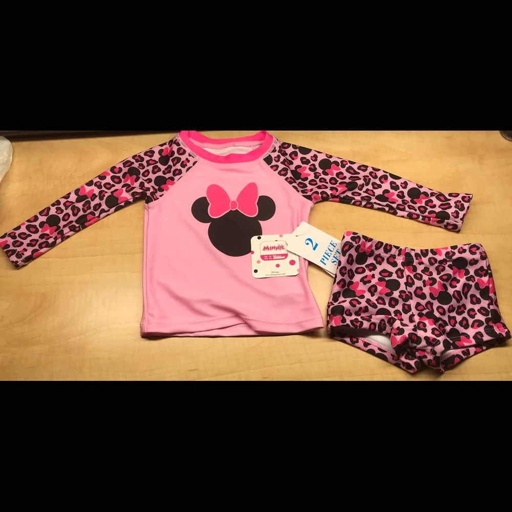 **NWT**ADORABLE MINNIE MOUSE SWIM SET